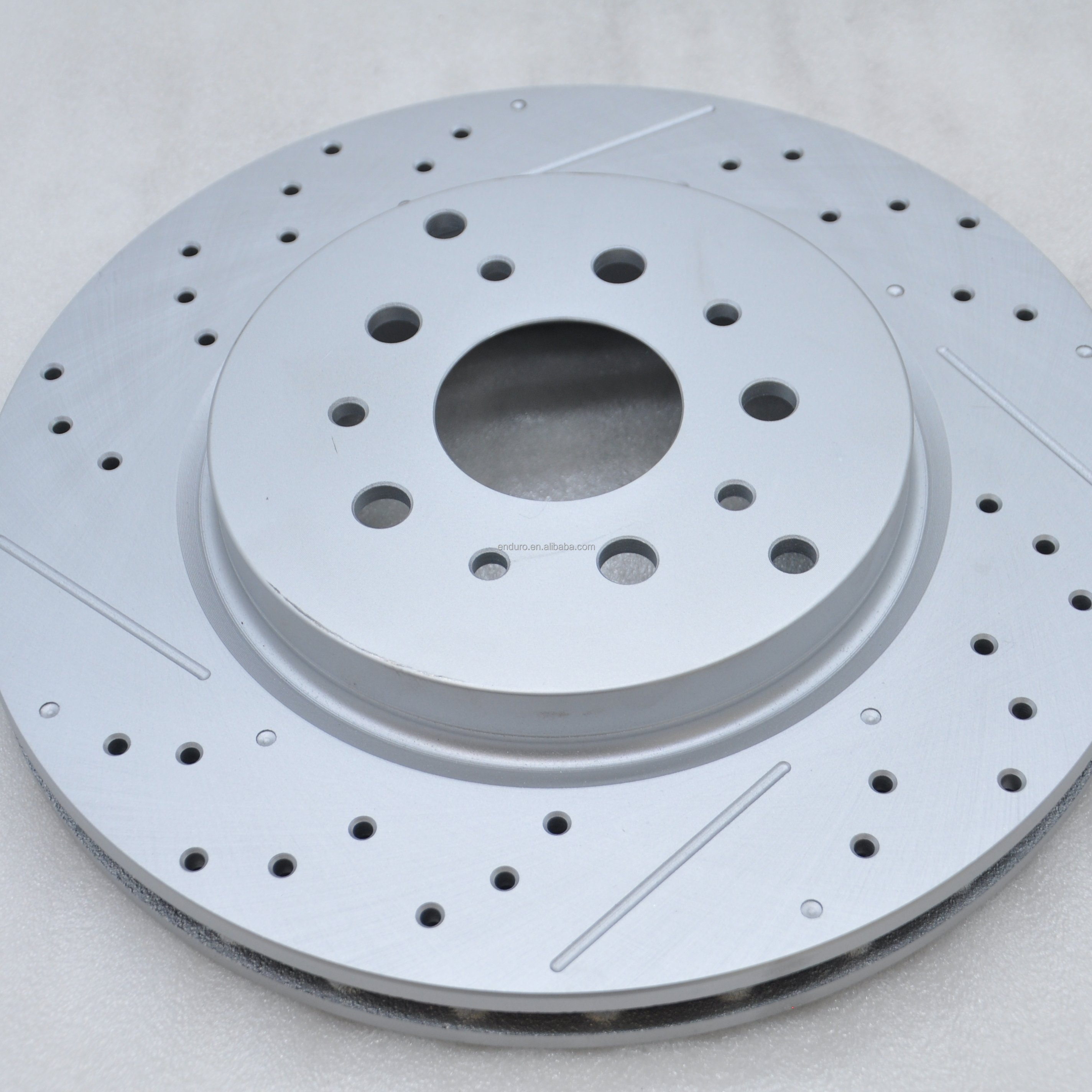 New Auto Part Brake Disc Assembly for Isuzu and Mazda Used Cars Models CLA A5 A7 Q7 A4 Hilux Included for Japan Market